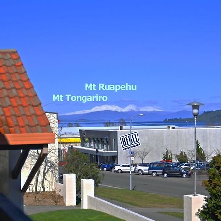 Barcelona Motel Lago Lago Taupo Esterno foto