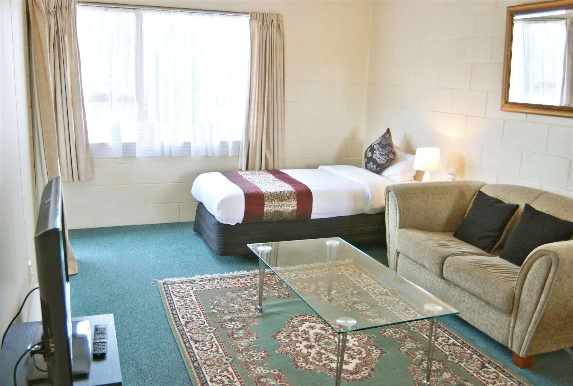 Barcelona Motel Lago Lago Taupo Esterno foto
